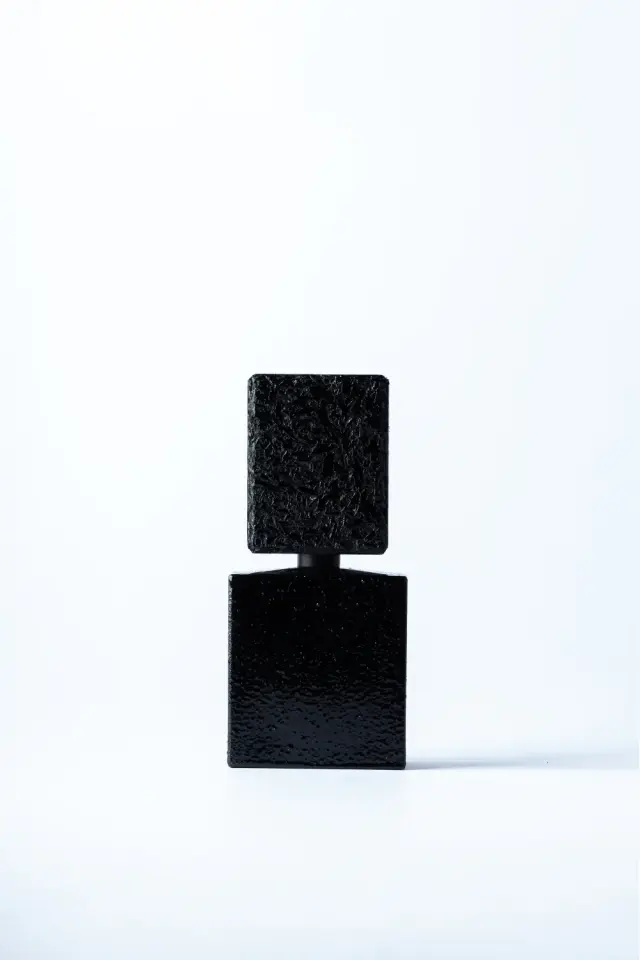 Filippo Sorcinelli ENNUI NOIR Extrait de Parfum